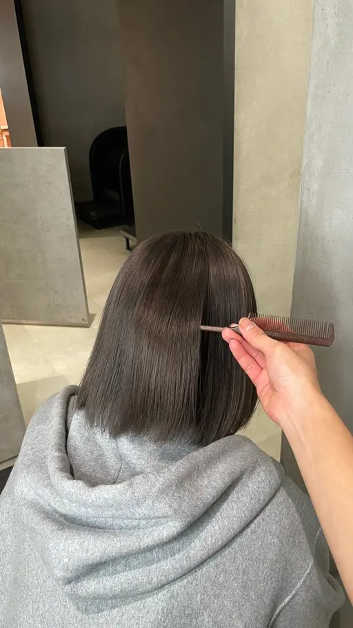 切りっぱなしボブカット