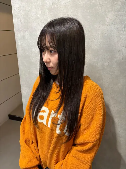 ワンカラー+顔周りレイヤー