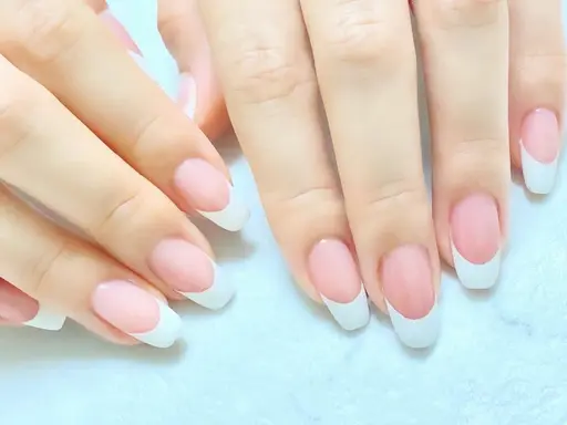 【オフなし】フレンチ⋆⸜🧡⸝‍⋆パラジェル+¥1,100