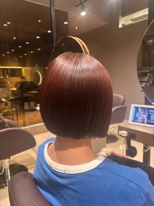 【⭐️10月4日限定⭐️】カット💇🏻♀️(ボブスタイルor ショートスタイル)トリートメントサービス付き⭐︎