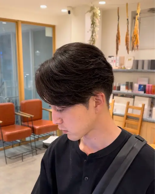 『大学生以下限定✨️』ミニモ学割メンズカット