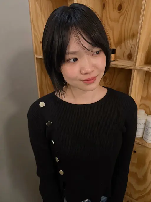 🌙就活もおしゃれに🌙透明感ダークカラー+うる艶ヴェールトリートメント ▶︎就活に向けた抜け感暗髪おすすめカラー