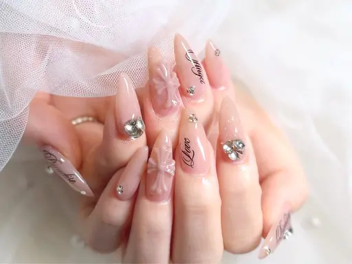 本日時限定💖クロムデザイン💖〈10本チップ長さだし・オフあり〉¥6900(写真のデザインになります)