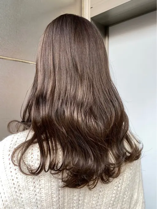 【透明感のあるツヤ髪✨】color🥣+treatment🫧