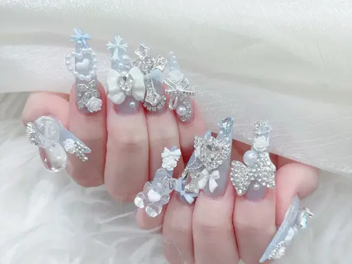💎人気No.2【オフ無料】チップ10本長さ出し+パーツ付け放題 ¥12,980