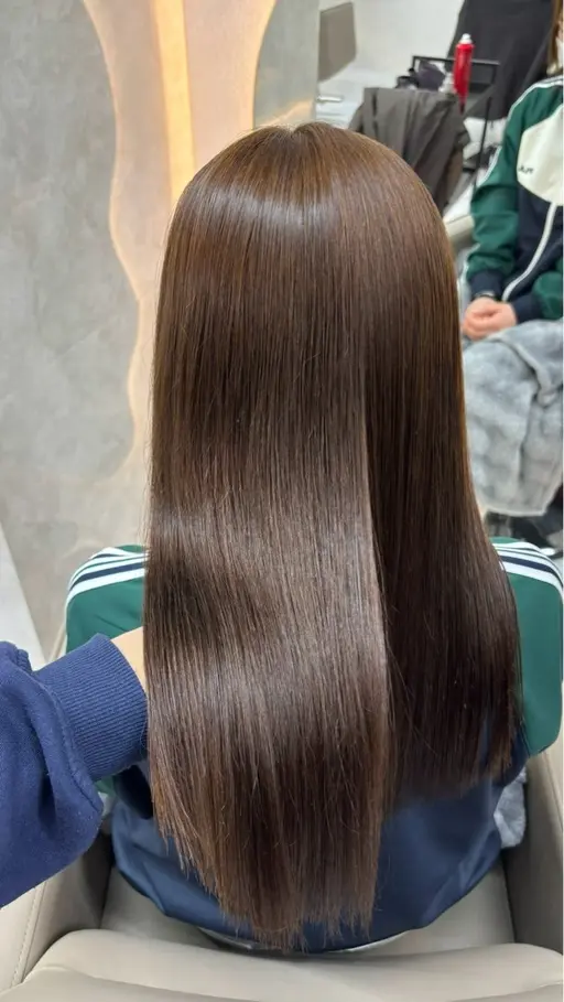 【20時以降限定】🫧透明感うる艶カラー☘️＋1stepトリートメント付き✩.*˚