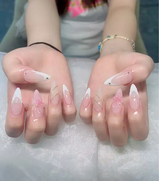 💓チップ長さだし💞/アートつけ放題/持ち込みデザイン