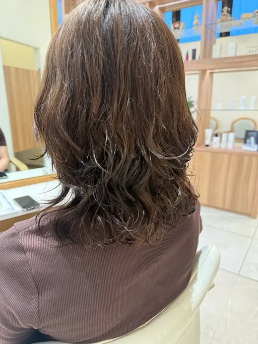 レディースパーマ+カット✂️ モデル募集にあたりいくつかお願い事項がございます。お手数ですが補足説明をご覧ください。