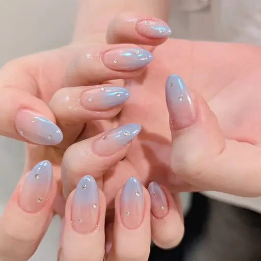 【シンプルアート✨】持ち込みデザイン90分(キラキラ・ニュアンス・トレンドネイルおまかせください!)