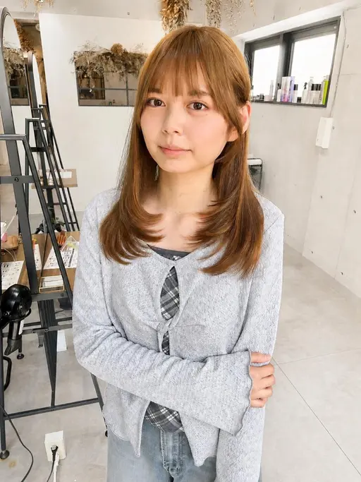 🎀平日限定🫶🏻🎀似合わせカット+透明感カラー+5stepトリートメント✨ ¥8,900💗