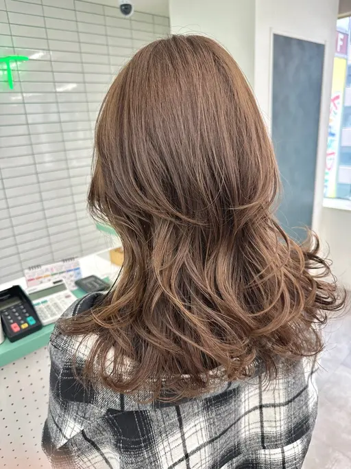 ♻️ミニモ限定のお得なクーポン♻️ 💎カット+イルミナカラー+艶トリートメント💎