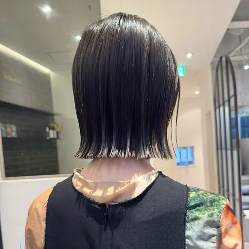 💎ダメージレスサラツヤ縮毛矯正💎+トリートメント