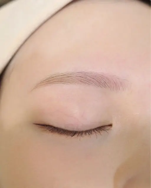 眉毛ワックス🫧