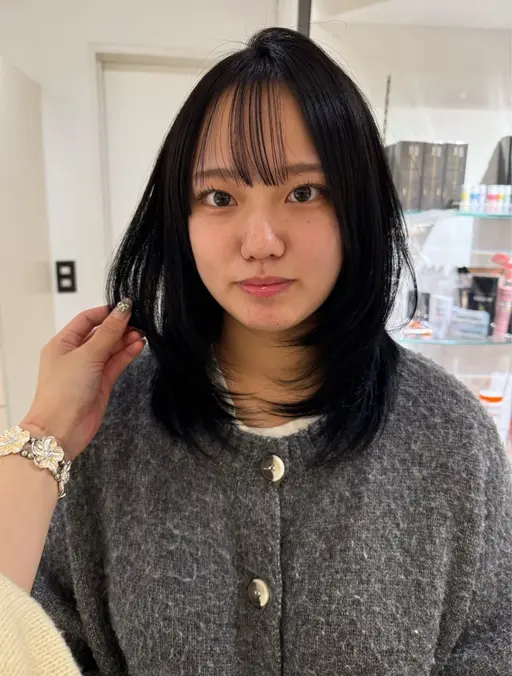 レイヤーカット☆*。 (※ロング​〜​ボブの長さの方限定)