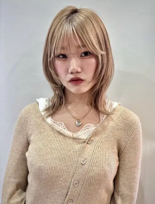 🧸【8月限定】🧸カット+艶カラー+ナノトリートメント✨《豊橋/韓国/レイヤー》