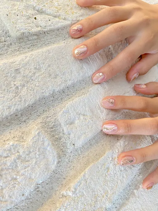 【ミニモ学割👩‍🎓】爪育成💎お任せ塗かけニュアンス(ウォーターケア+オフ込)
