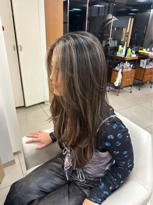 【海外ガール風コントラストハイライト+カラー】🌺ケアブリーチでダメージレス🧚♀️🧚♀️
