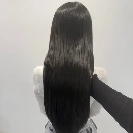 【💗モデル募集中💗】💫艶カラー➕保湿トリートメント