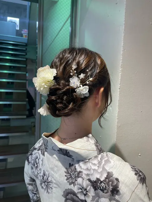 【平日限定】♡浴衣着付け + ヘアセット♡