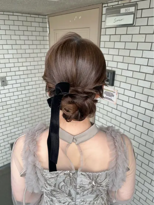 【平日限定✨】参列やイベント前に🐳💕ヘアセット«シニヨン✻編みおろし✻ハーフアップ✻ハーフツイン»
