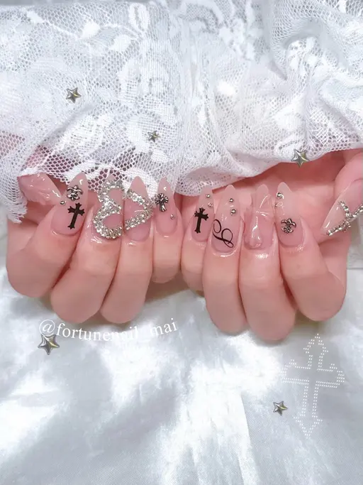 🎀オフありハンドワンホンガーリーちゅるん120分持ち込みデザイン(アート目安10本)🐩💭🎀