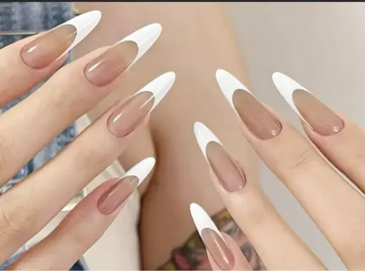 【チップ長さだし】大人可愛いフレンチネイル