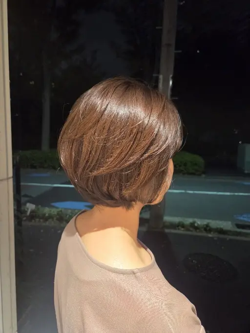 トリートメントつきふんわりショートカット❣️