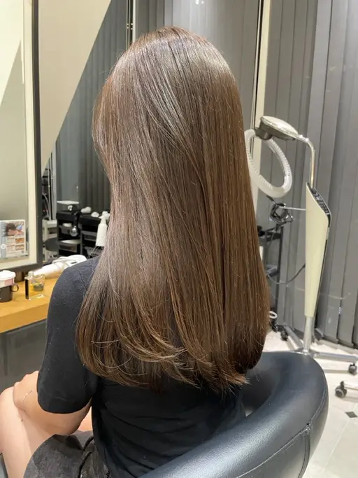 【ロングヘアの方限定‼️】ぷるぷるな仕上がりの縮毛矯正をさせていただきます!🫧