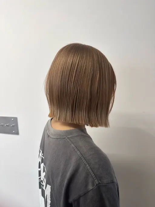 ⭐️【minimo限定】⭐️カット(ボブのみ)+透明感カラー+3stepトリートメント