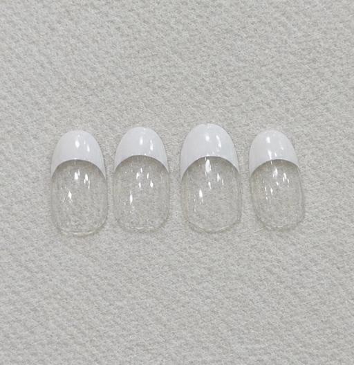 【オフなし】白フレンチ🐰🤍(現金のみ)