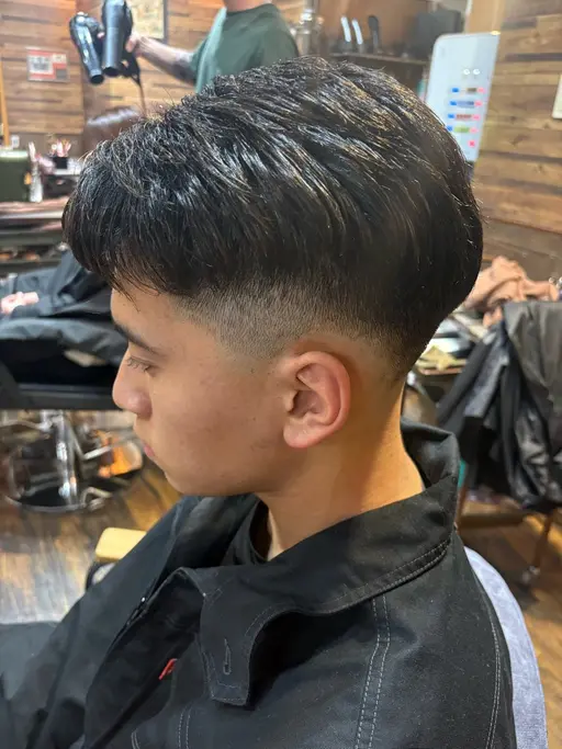 ✂刈り上げ、フェード、ツーブロック