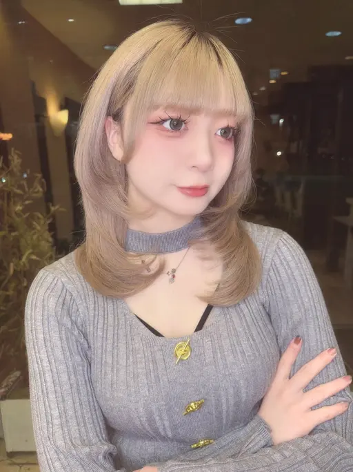 🎀U25歳限定🎀レイヤーカットモデル＋トリートメント⭐️