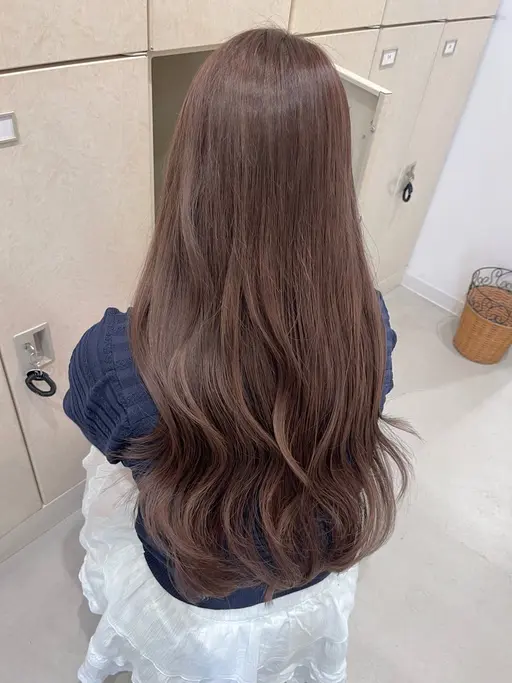 【8/23限定30%OFF✨】イルミナカラー+トリートメント¥14300→¥10010