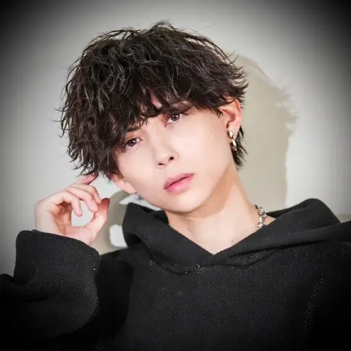🔥 【新規】今だけ特別価格‼️ 🔥 メンズカット+何でもパーマ👑