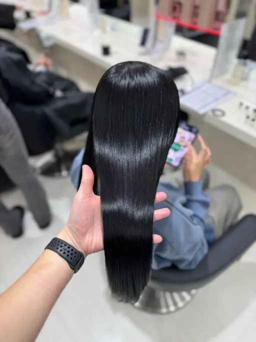 【ブリーチ毛でも出来る✨️】酸性ストレート+カラー+カット 🉐ミニモ学割🉐