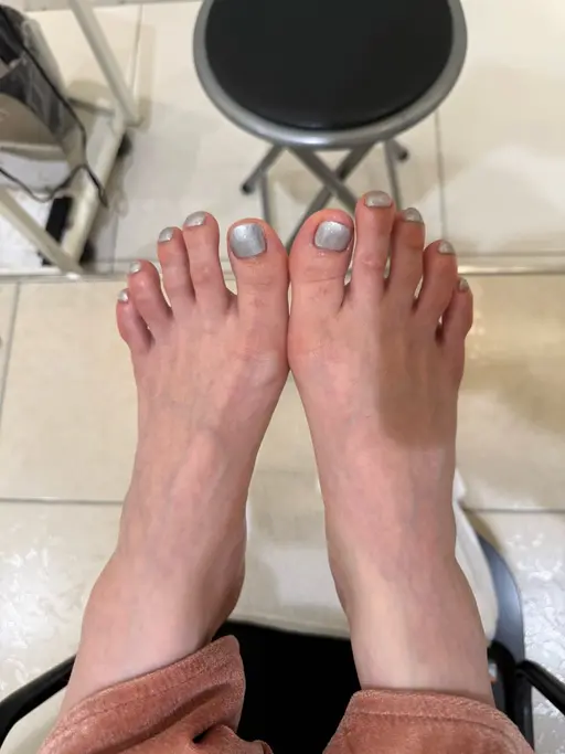 フットワンカラー💅オフ無し、ケア込み⭕️