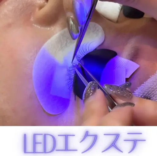 話題のLEDエクステ(フラットラッシュ100本)¥7920→¥5500✨✨