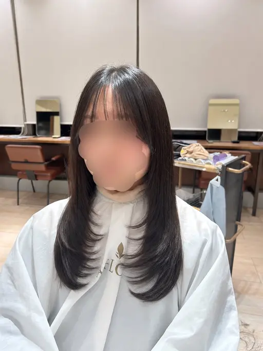 ロング・ミディアムレイヤーカット🩵(AFLOATオリジナルトリートメント🧴&ヘッドマッサージ付き💆🏻‍♀️)