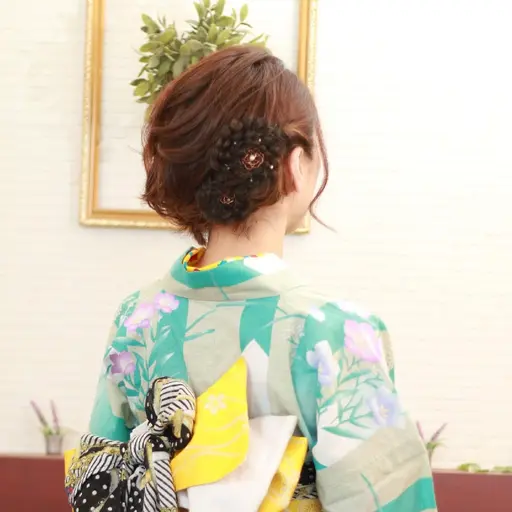 浴衣着付けとヘアアレンジ
