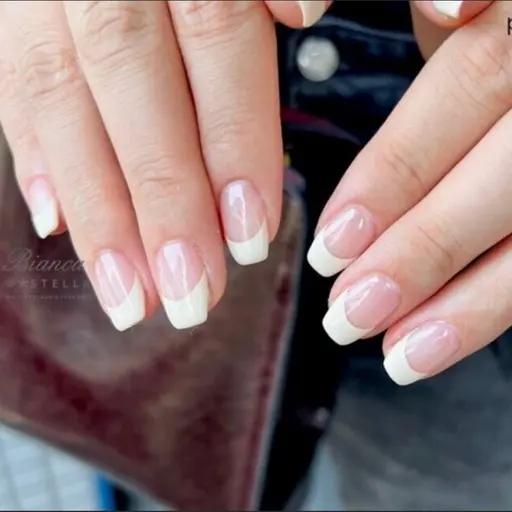 9月限定🎀【オフあり】ハンド💅フレンチネイル✨️パラジェル変更可🙆🏻‍♀️ 横浜/元町中華街