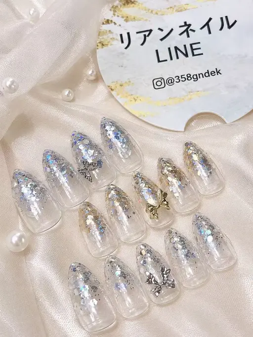 期間限定🉐🌟初回オフ無料🌟3色限定ラメグラ+ワンポイント付き¥2980🌟