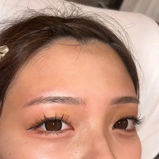 アイブロウwax💫 ( メイクなし )間引き付き✂️