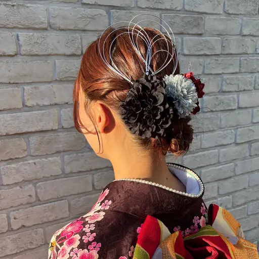 早得🉐　🌟2027年横浜成人式🌟　【振袖着付け】+【ヘアセット】　早朝料金込み‼️
