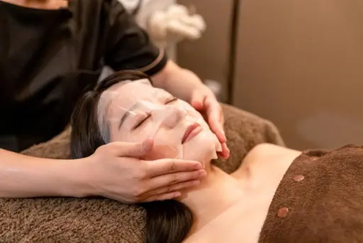 ✨顔脱毛+選べる美容液パックセット✨💆🏻♀️(クレンジング.フェイスマッサージ.光照射.パック)リクエストも可