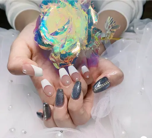 nail salon Brillant