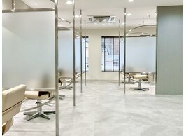ulQua 川口店 hair&relax