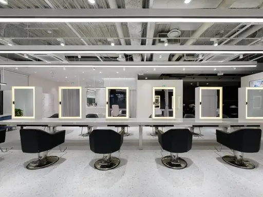 hair&make EARTH札幌駅前店