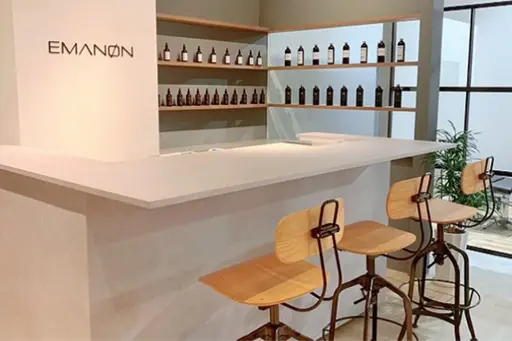 EMANON なんばパークス店