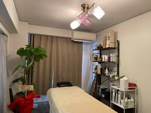 Rpair pom beauty salon