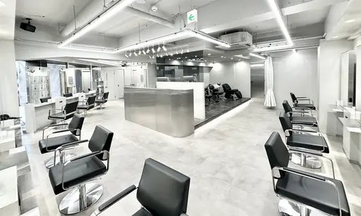 men's salon LIBER